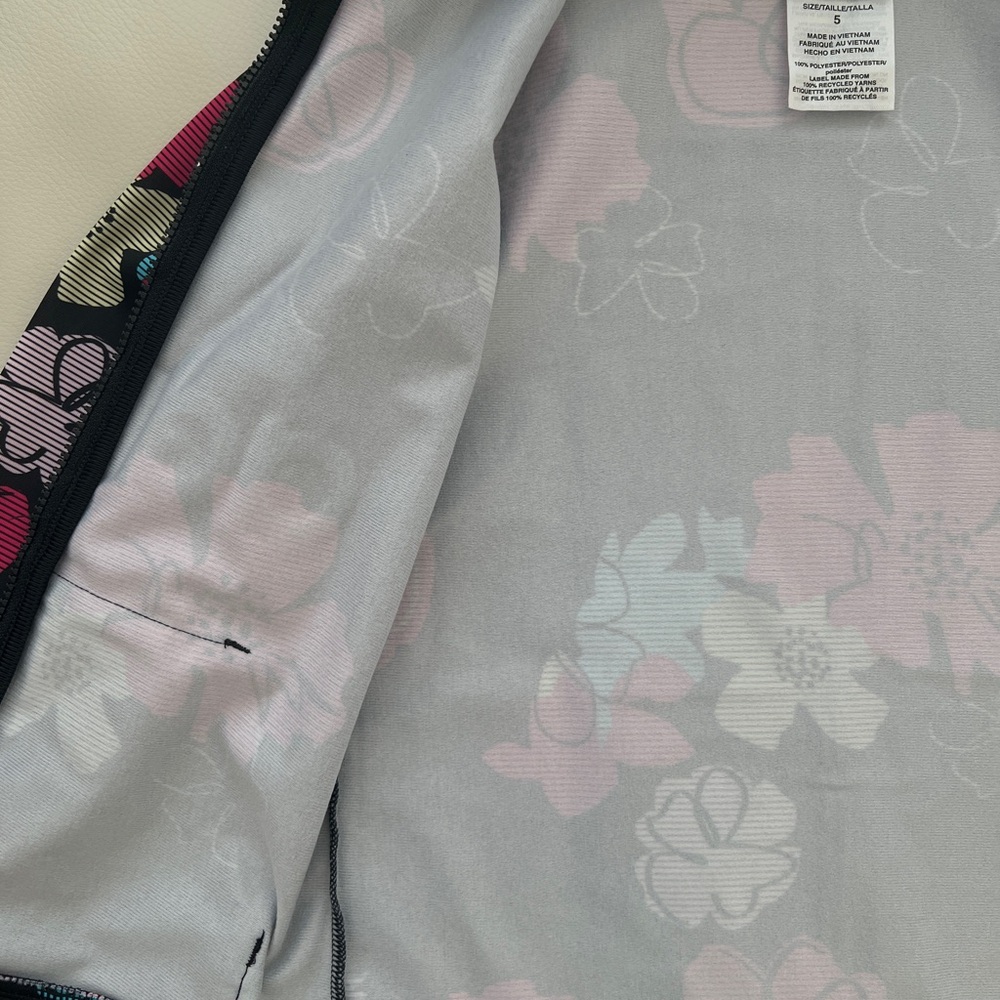 Size 5 Kids Adidas Black Jacket with Multicolor Floral Design - Picture 6 of 8
